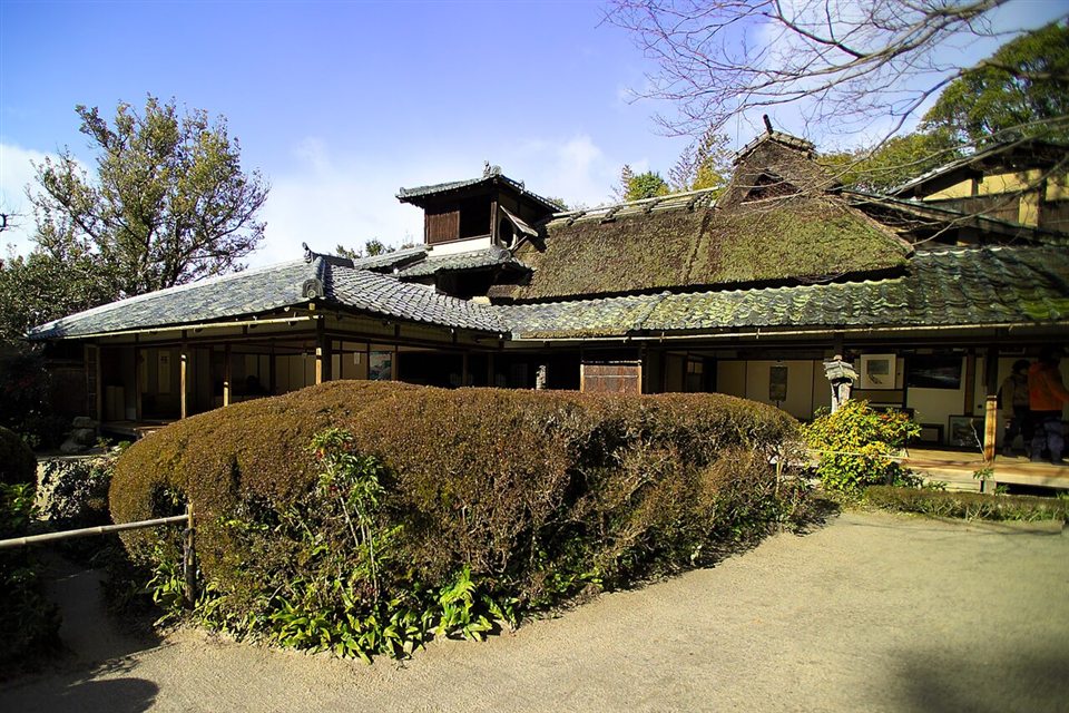 詩仙堂の建物
