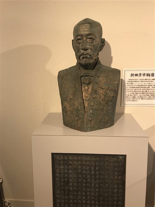 本物の折田先生像（折田彦市の胸像）