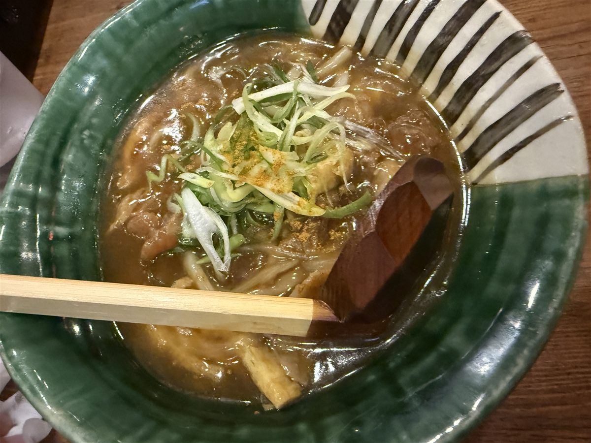天山の湯の牛すじカレーうどん