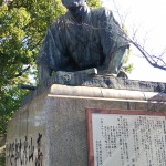三条川端の土下座像（高山彦九朗）は御所の方向を向いている！